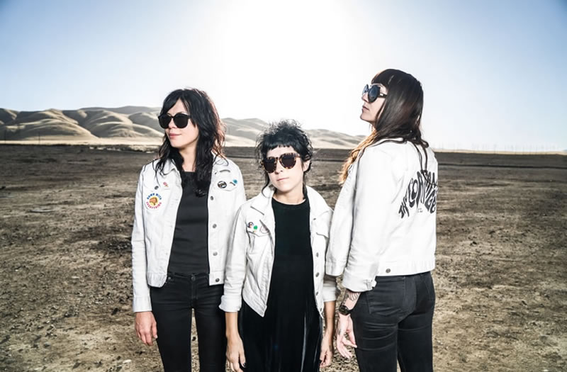 The Coathangers