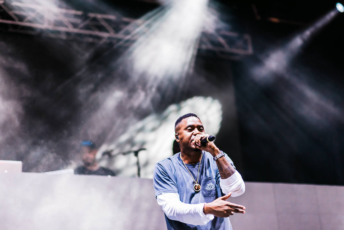 Nas