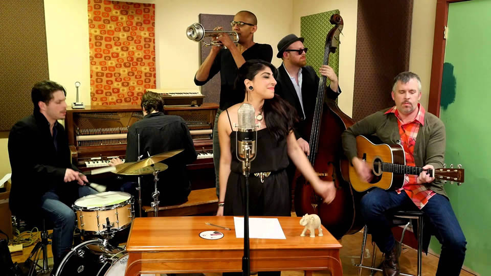 Ruby Velle & the Soulphonics
