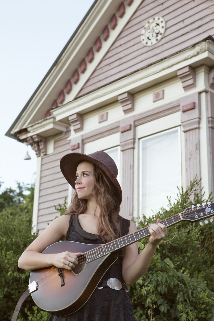 Sierra Hull
