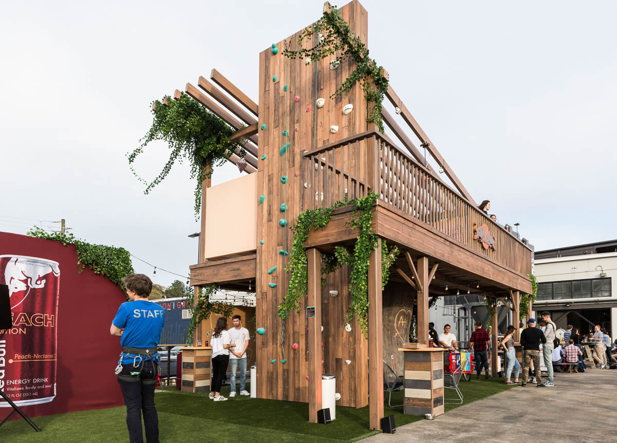 The Peach Treehouse