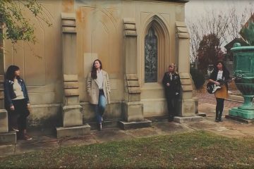members of Shantih Shantih in Oakland Cemetary