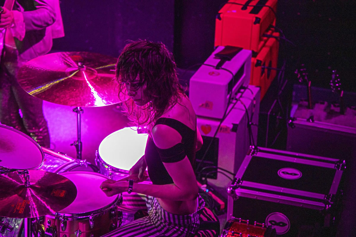 Emily Moon of Starbanders performing at the Masquerade