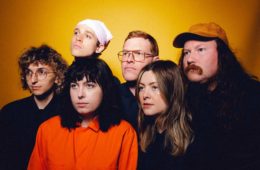 Bathe Alone press photo